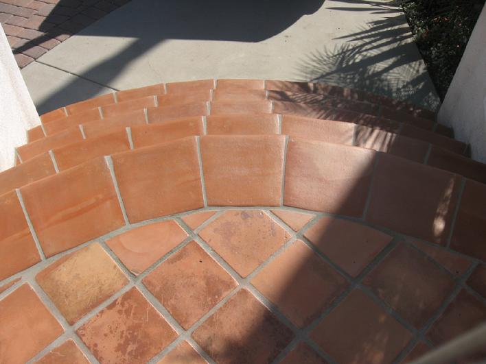 EXPERT INSTALLATION OF LINCOLN PAVER TERRA COTTA STAIR TREADS & STEP RISERS